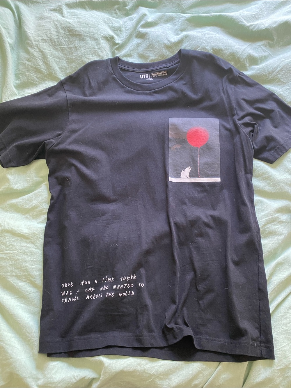 NWOT UNIQLO Men’s Black Graphic Cat T-Shirt